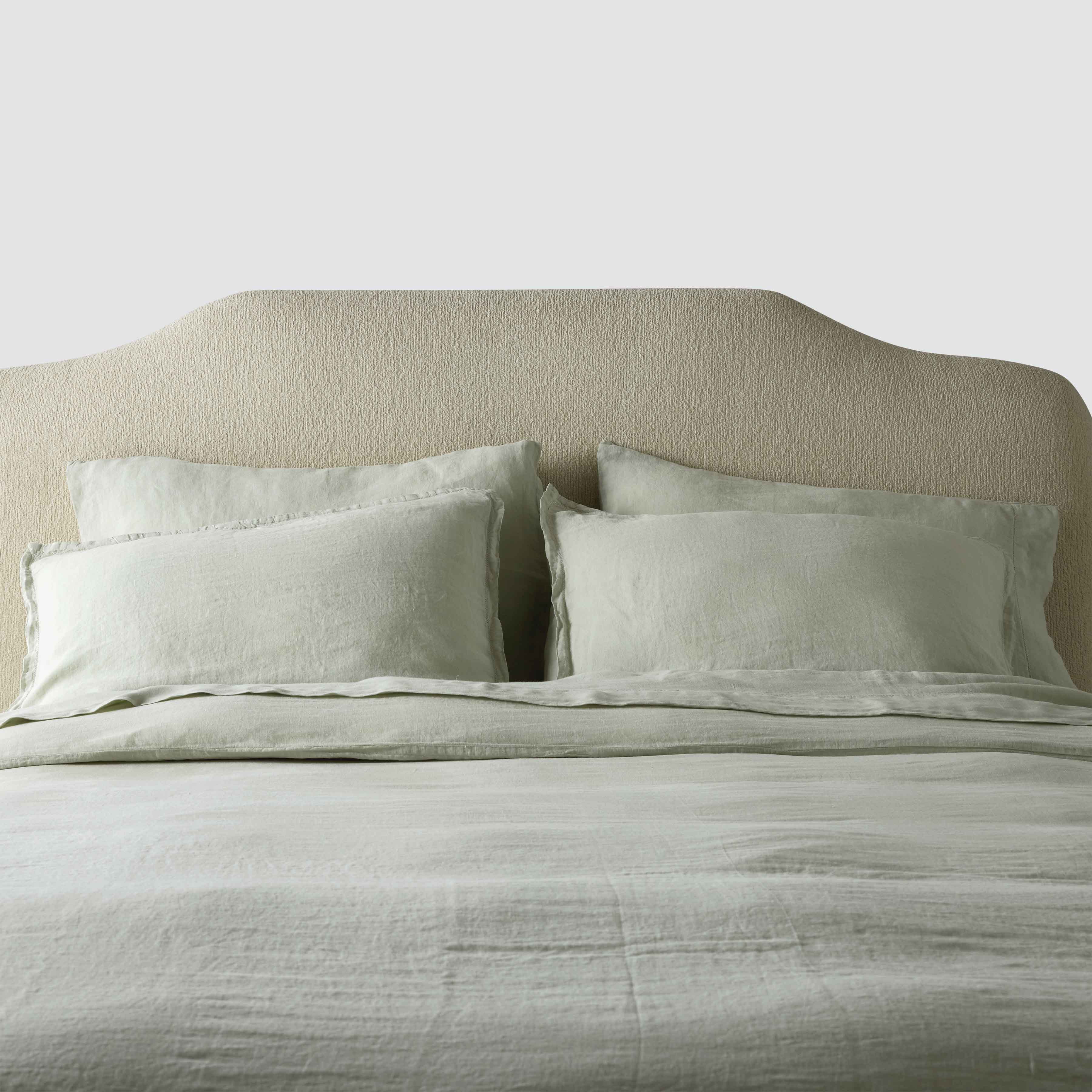 Stonewashed Linen Bedding Bundle in Green - Image 149