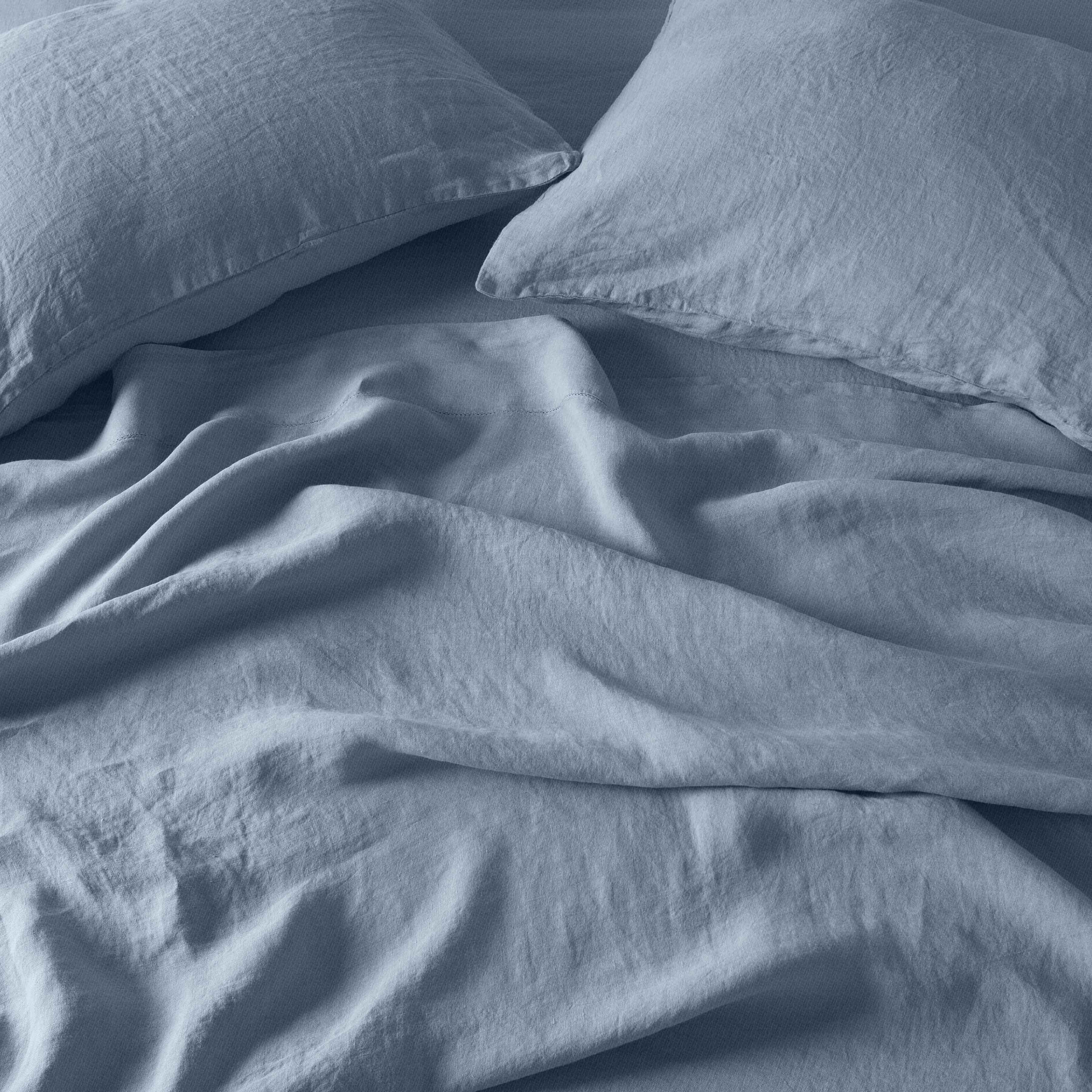 Stonewashed Linen Bedding Bundle in Green - Image 146