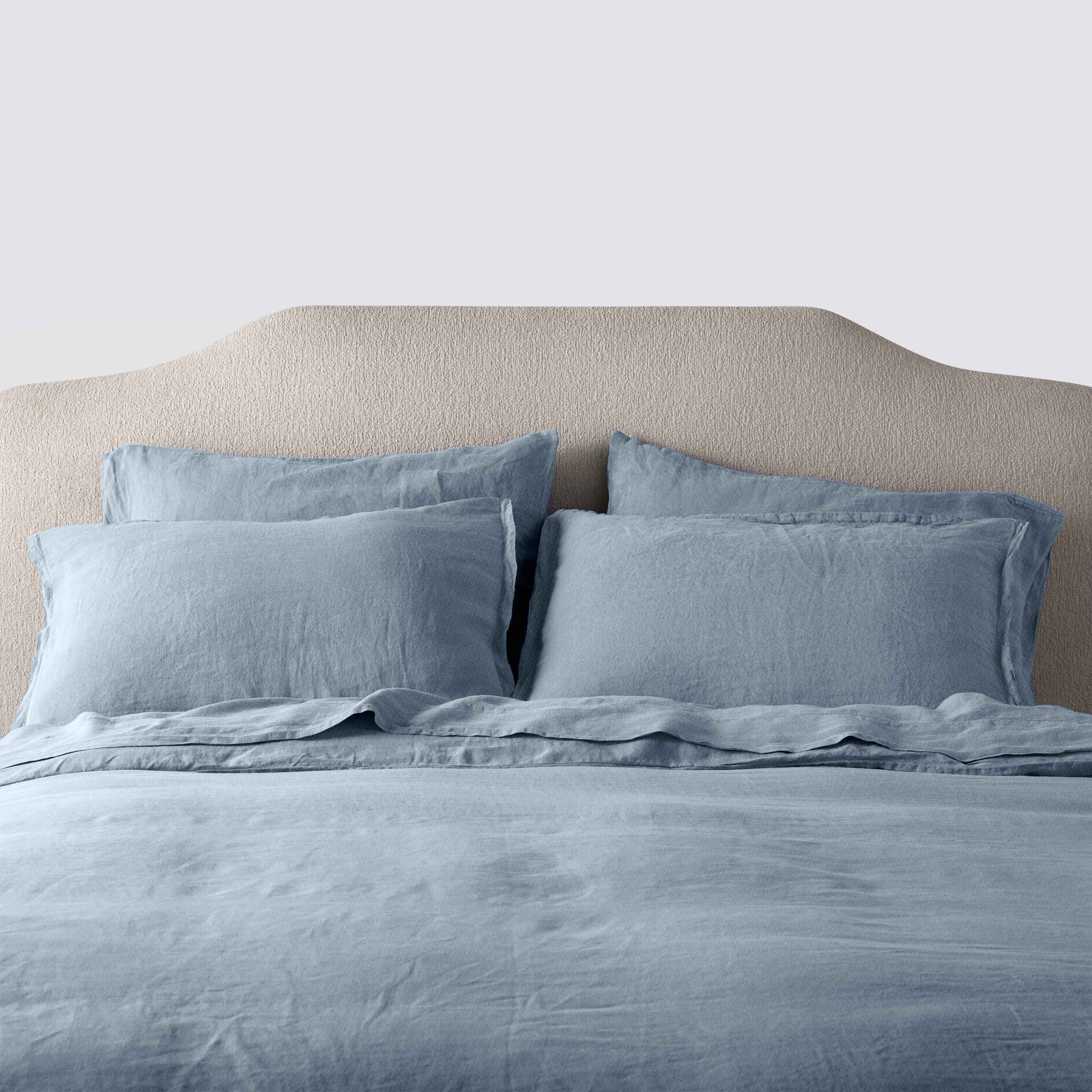 Stonewashed Linen Bedding Bundle in Green