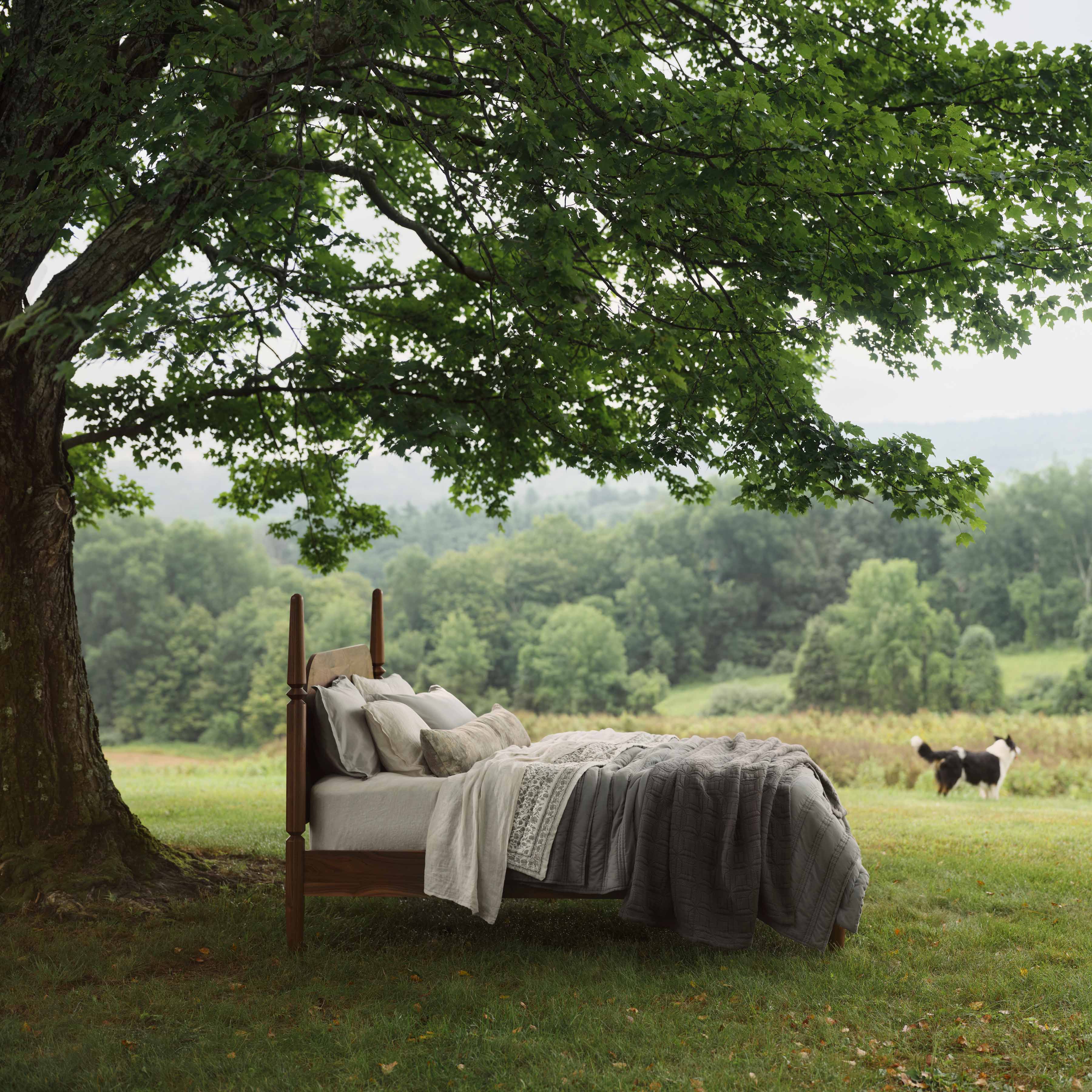 Minimal Soft Woven Bed Quilt - Image 3