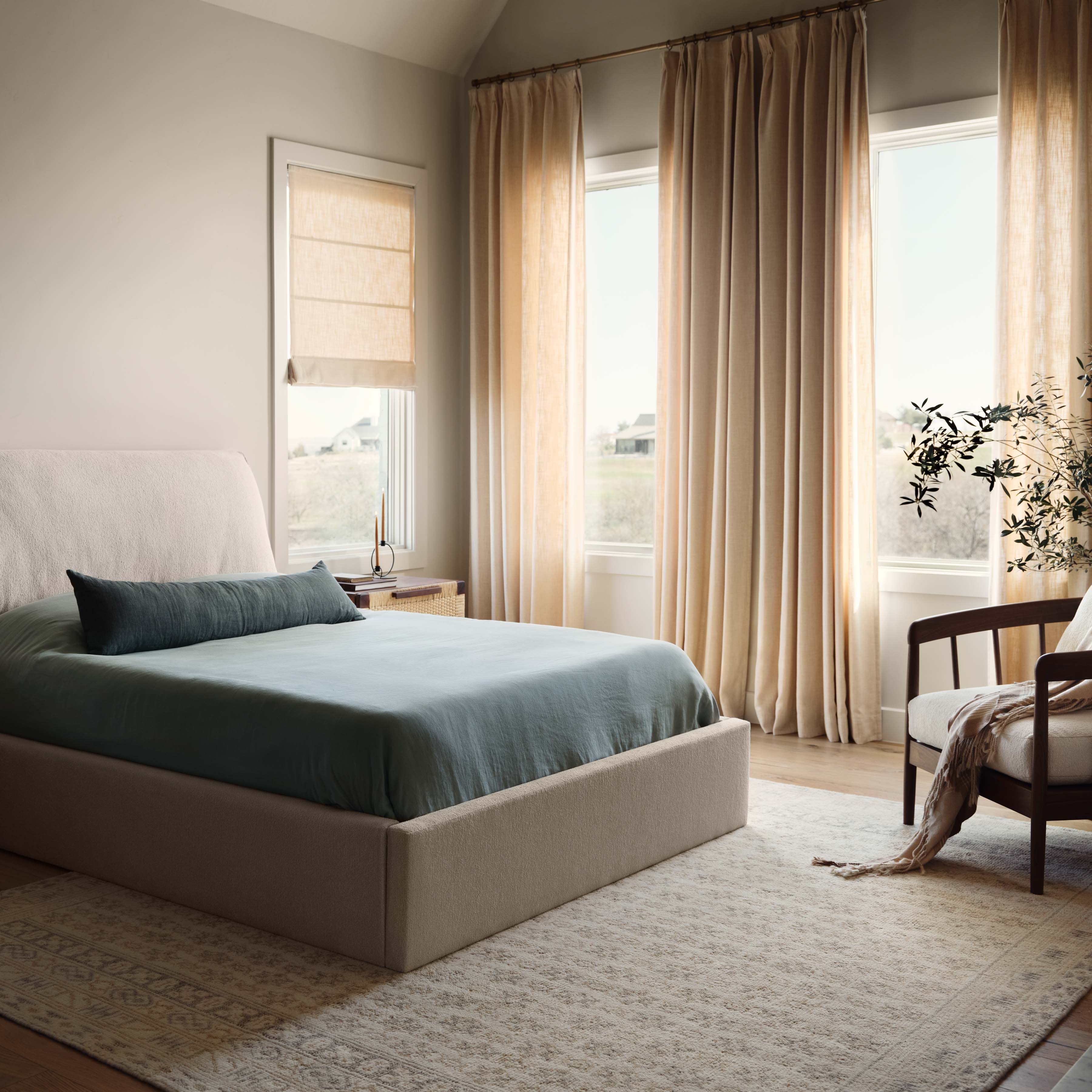 Stonewashed Linen Bedding Bundle in Green - Image 105