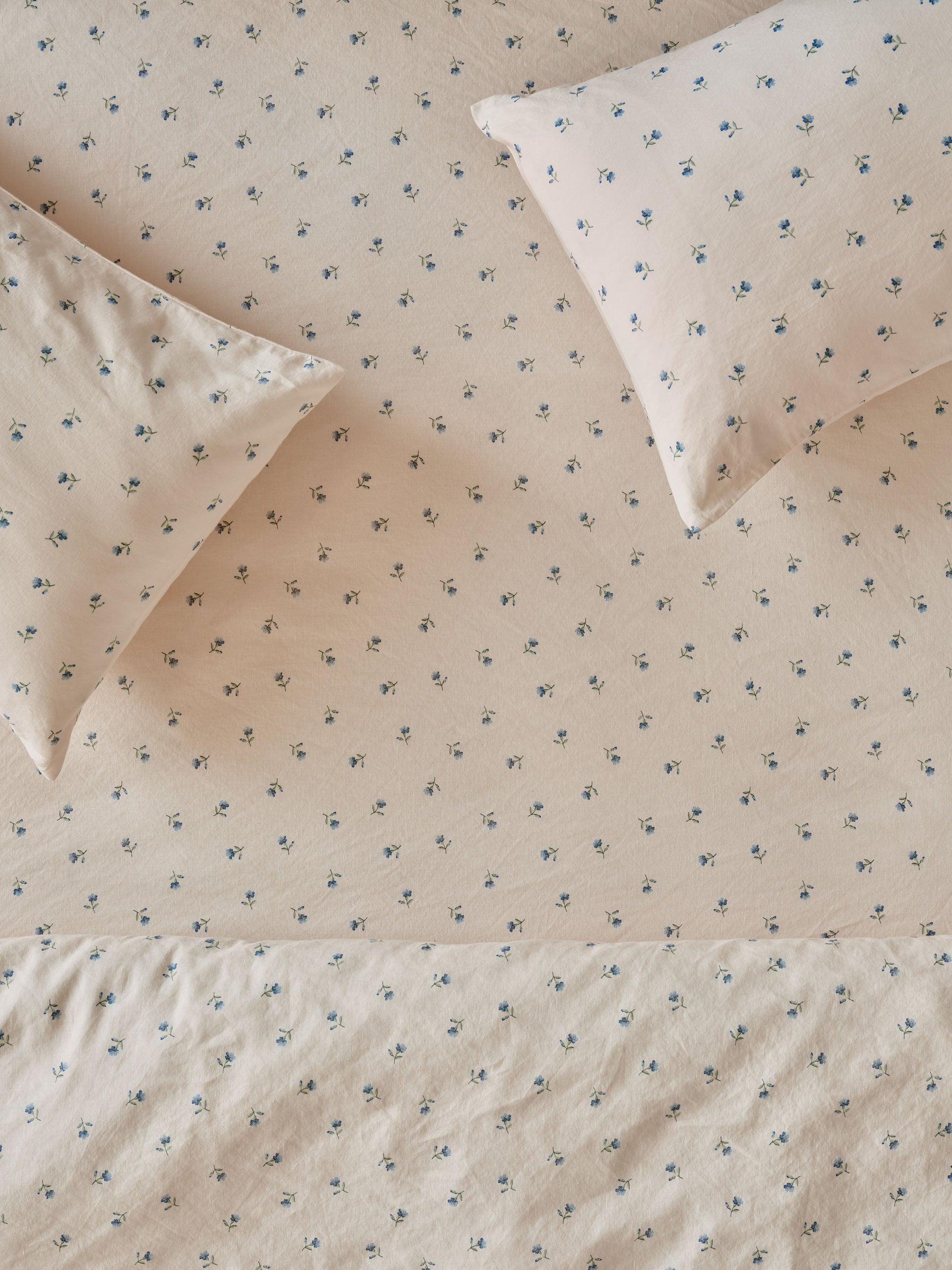 Dusk Blue Floral Linen Blend Fitted Sheet