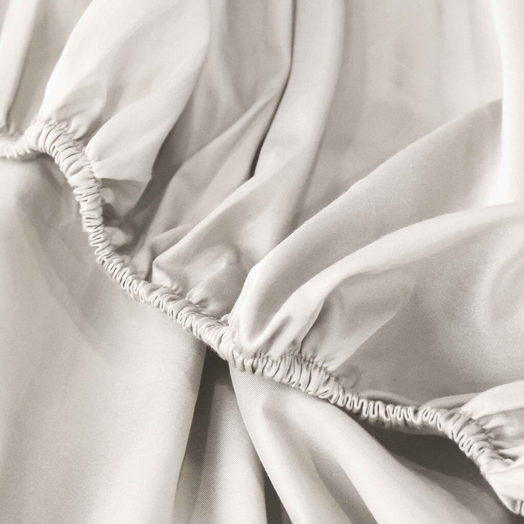 Cotton Sateen Bedding Essential in White