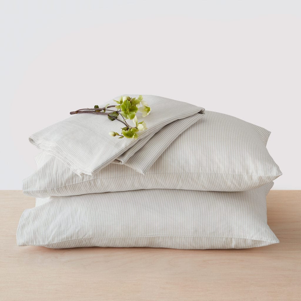 Cotton Sheet Set in Grey - Image 6