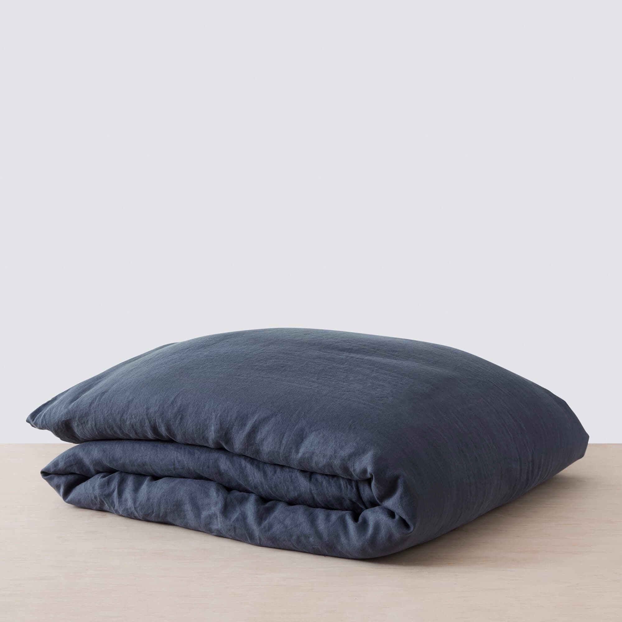 Stonewashed Linen Bedding Bundle in Green - Image 24