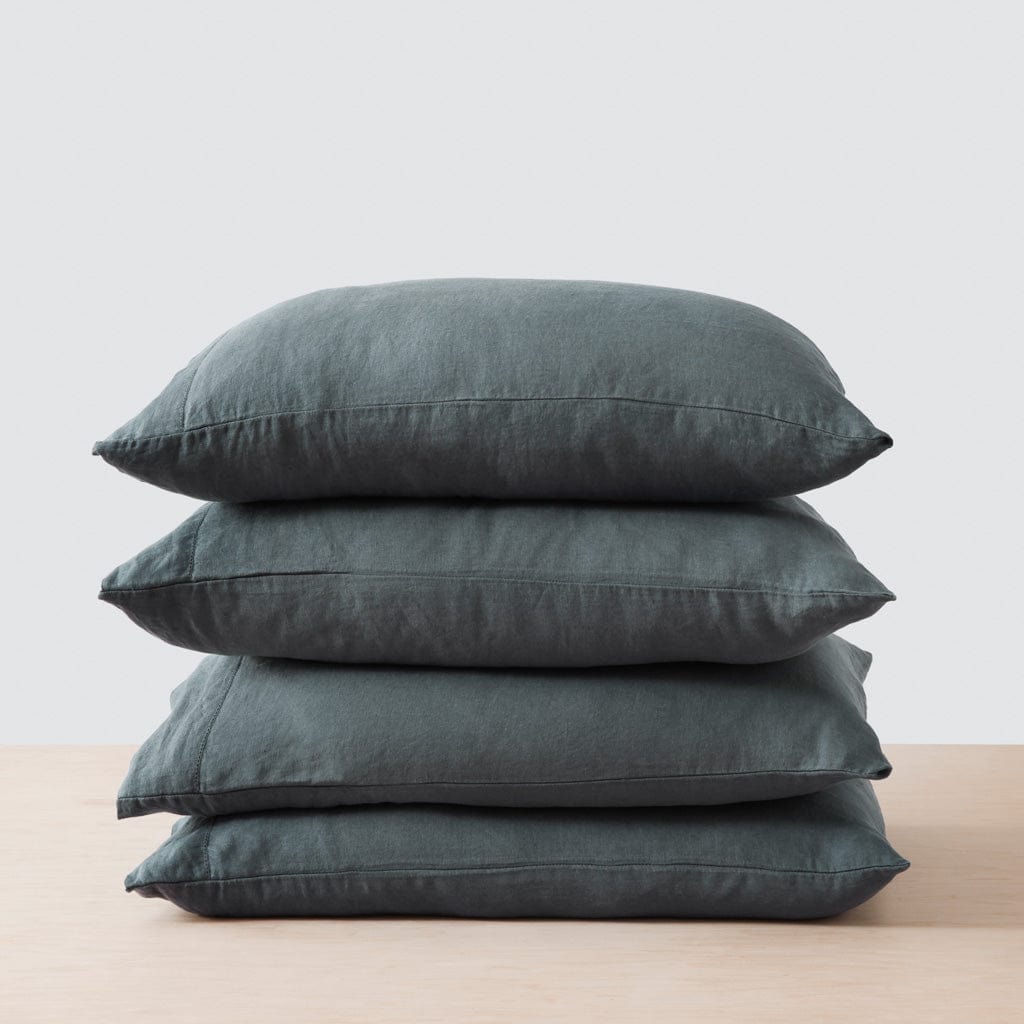 Stonewashed Linen Bedding Bundle in Green - Image 91