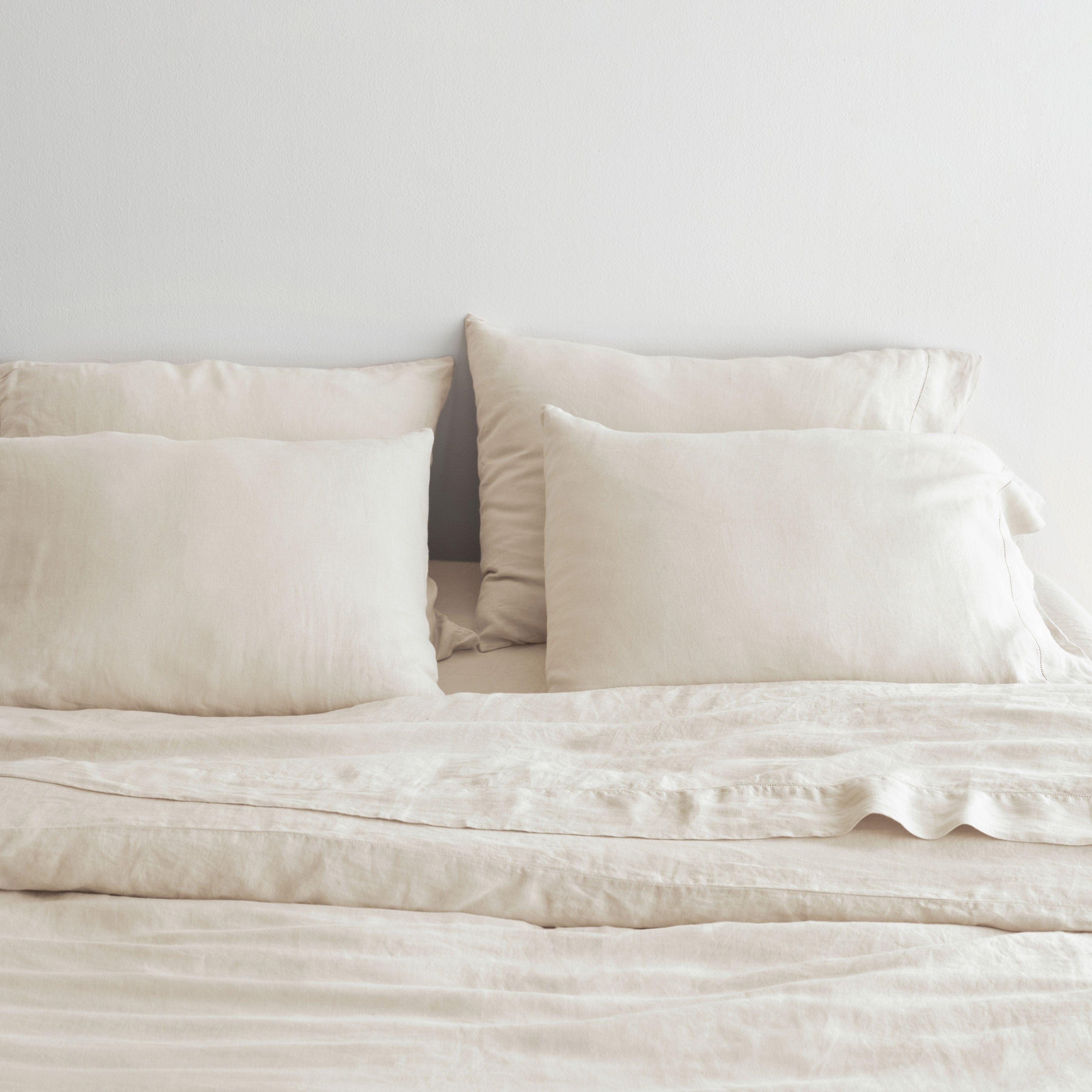 Stonewashed Linen Bedding Bundle in Green - Image 97