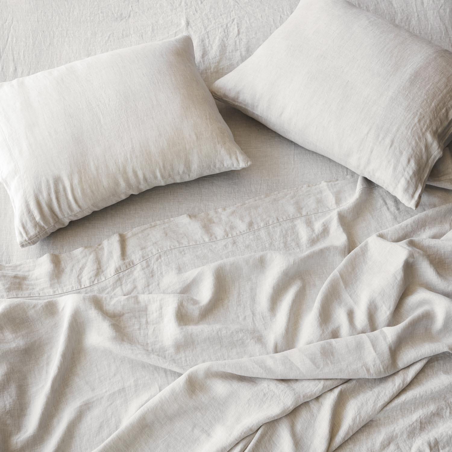 Stonewashed Linen Bedding Bundle in Green - Image 59
