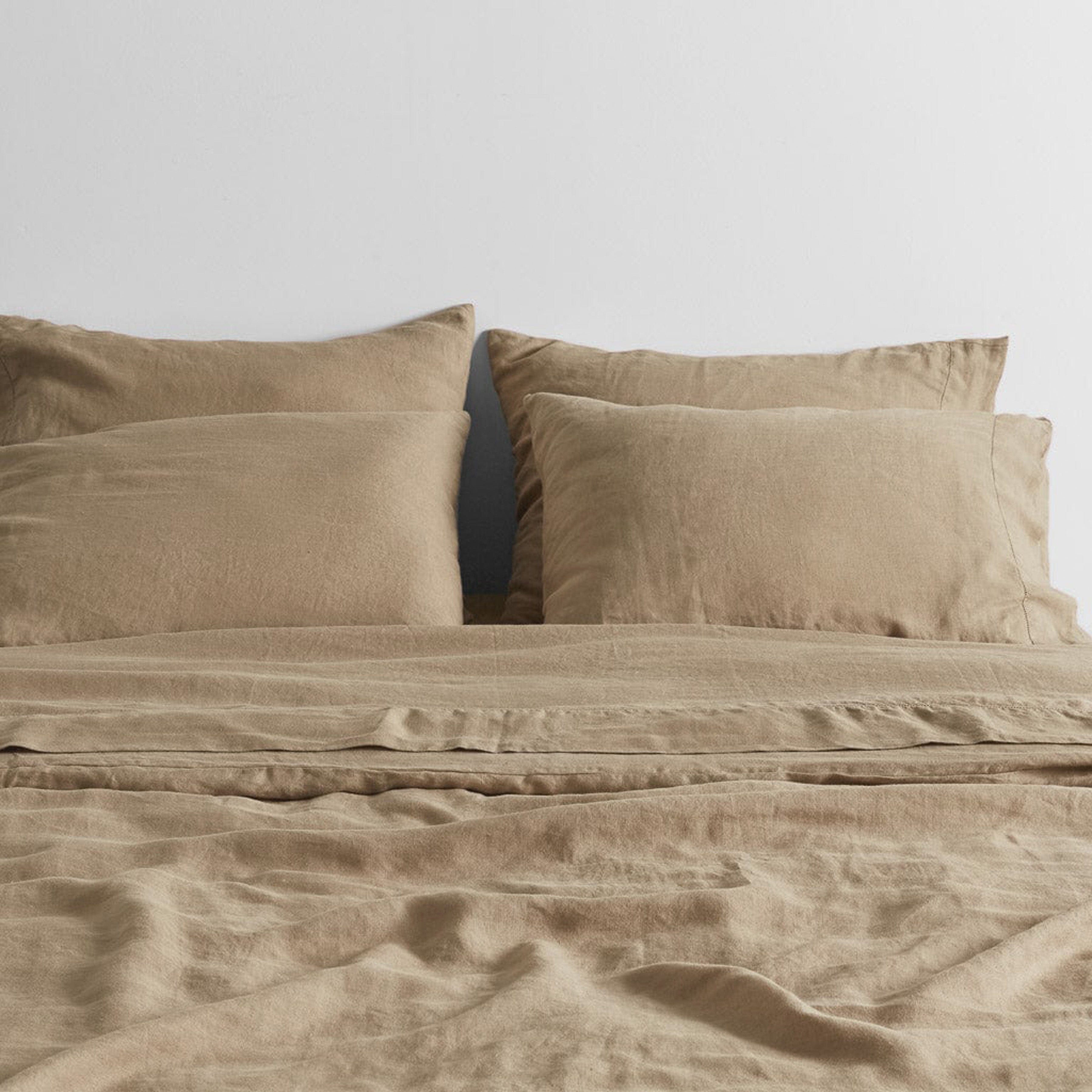 Stonewashed Linen Bedding Bundle in Green - Image 126