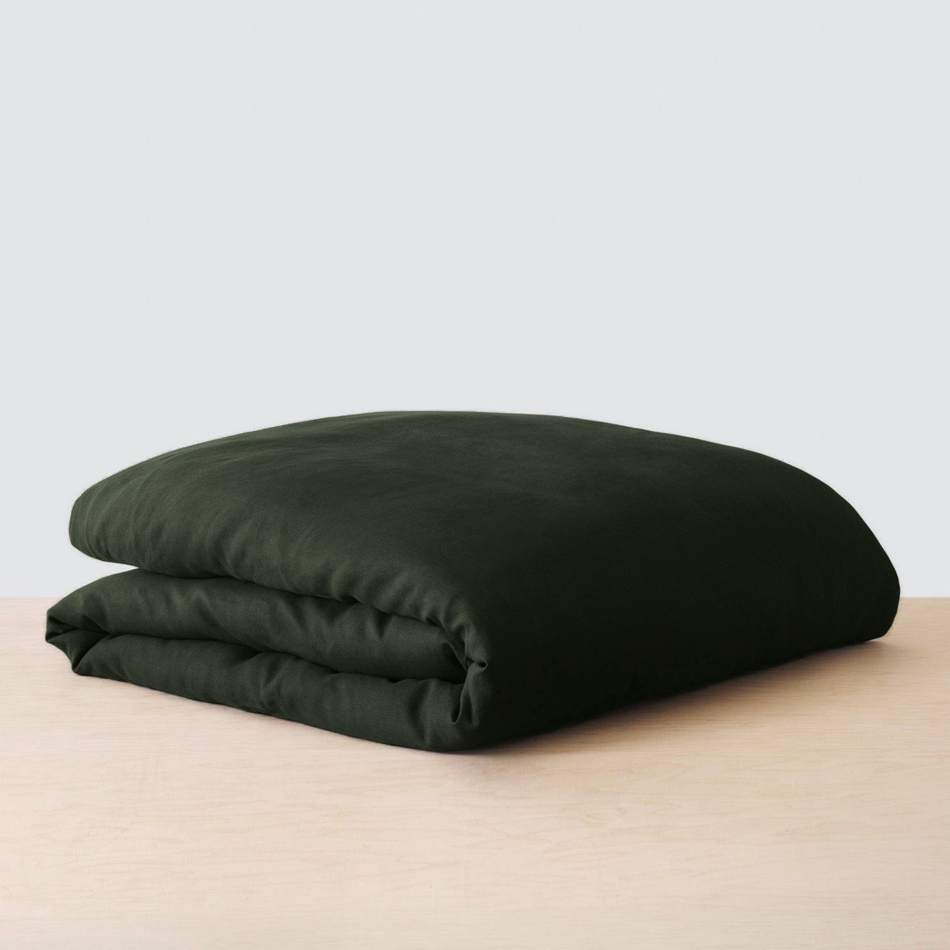 Stonewashed Linen Bedding Bundle in Green - Image 123