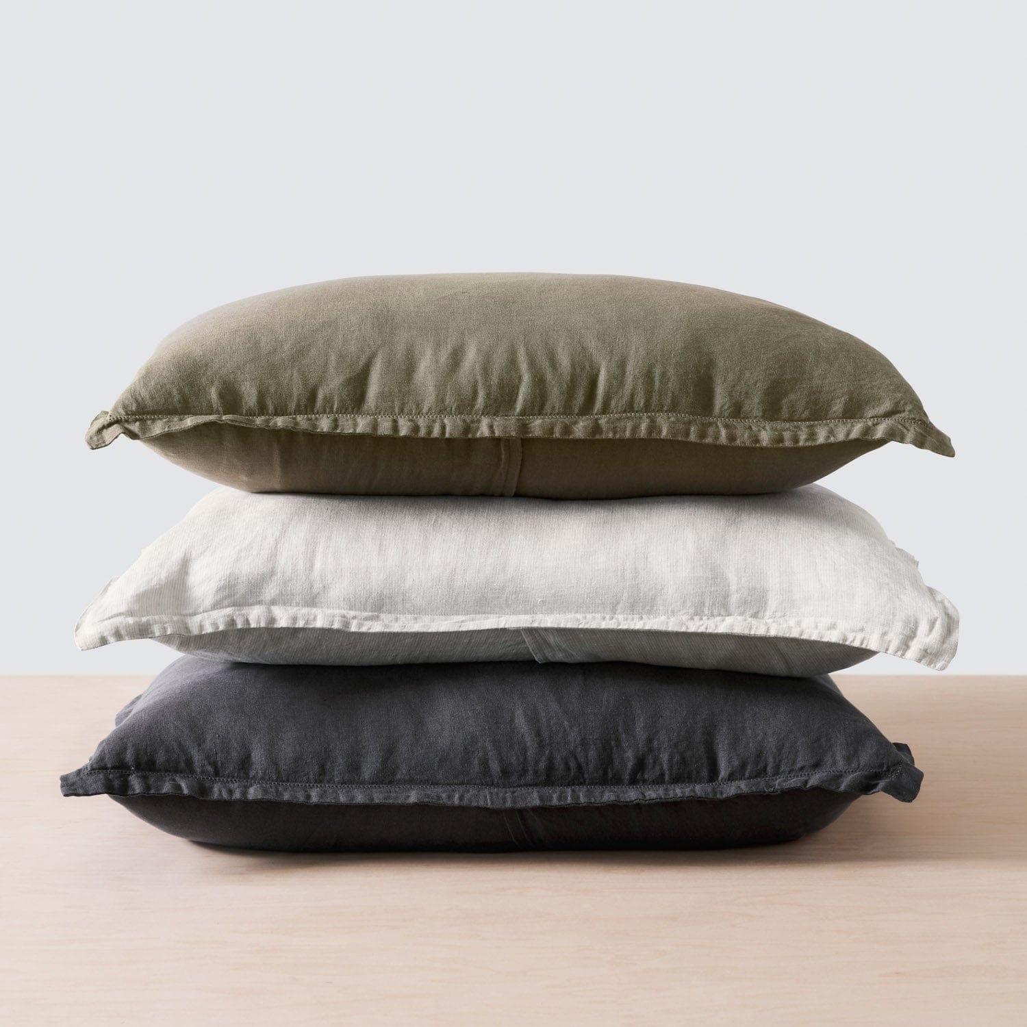 Stonewashed Linen Sham Set in Blue - Image 43