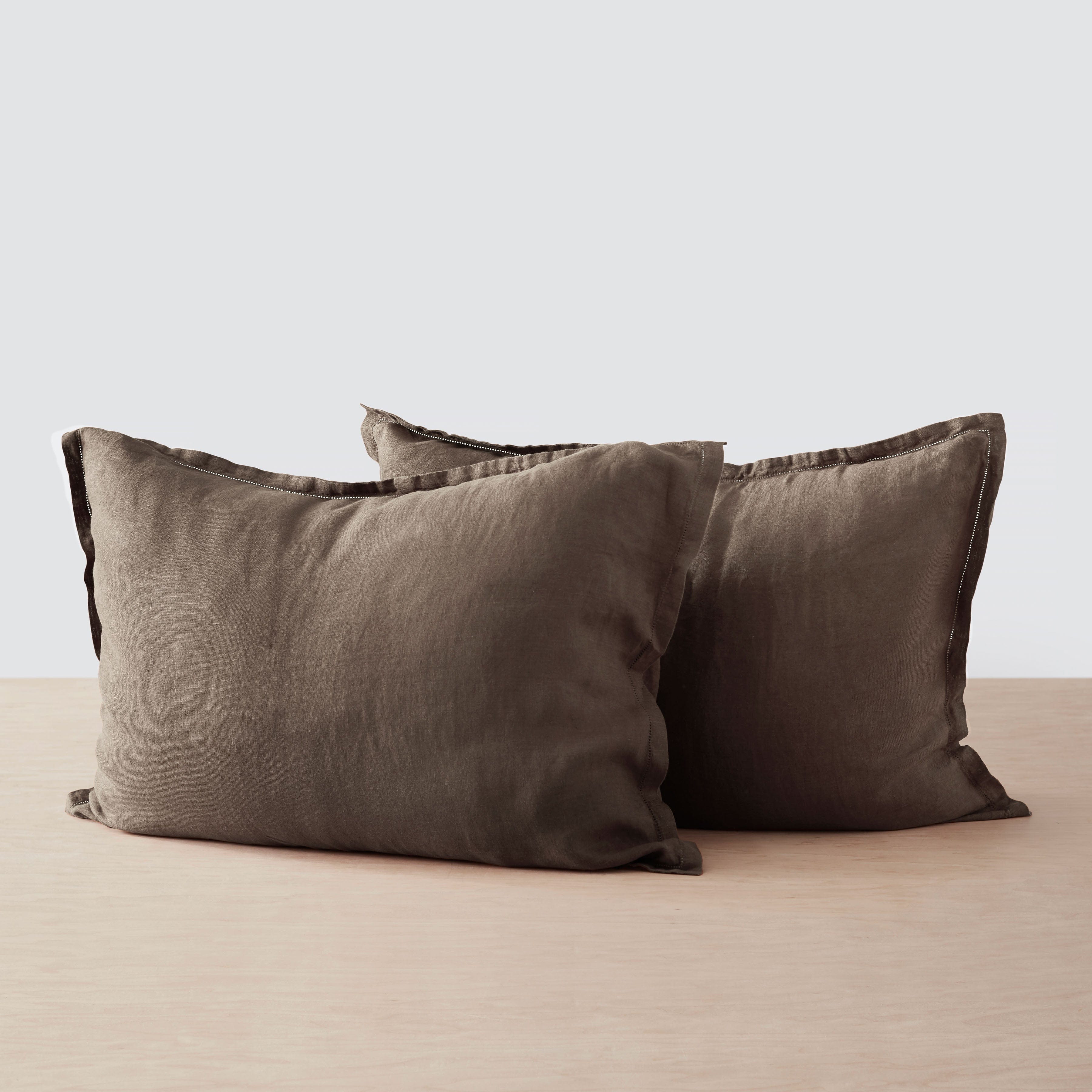 Stonewashed Linen Sham Set in Blue - Image 6