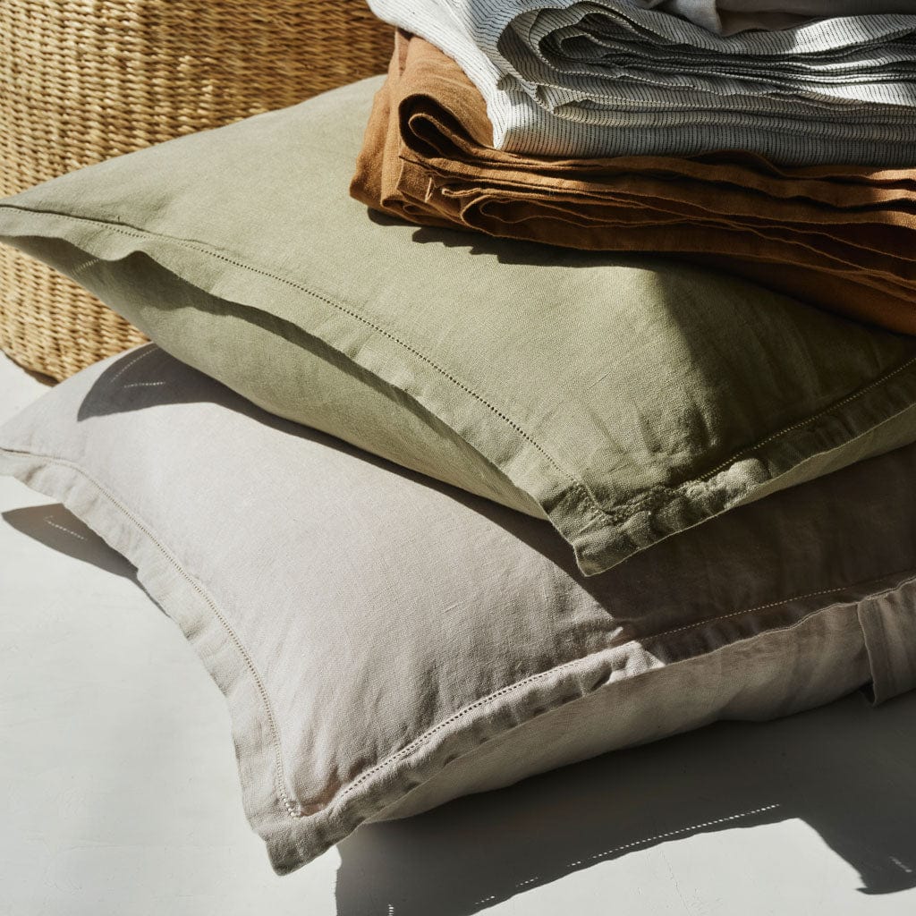 Stonewashed Linen Sham Set in Blue - Image 27