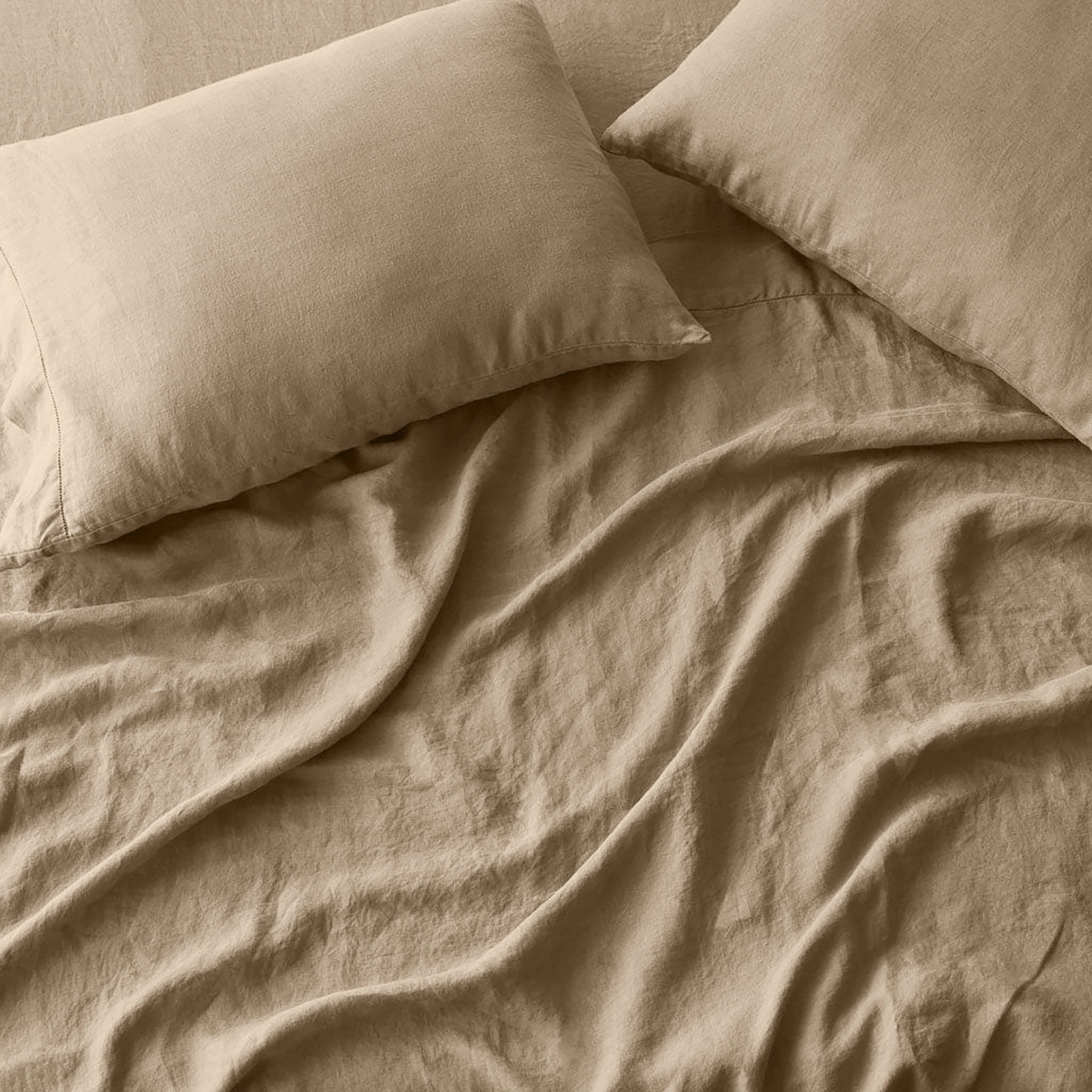Stonewashed Linen Bedding Bundle in Green - Image 128