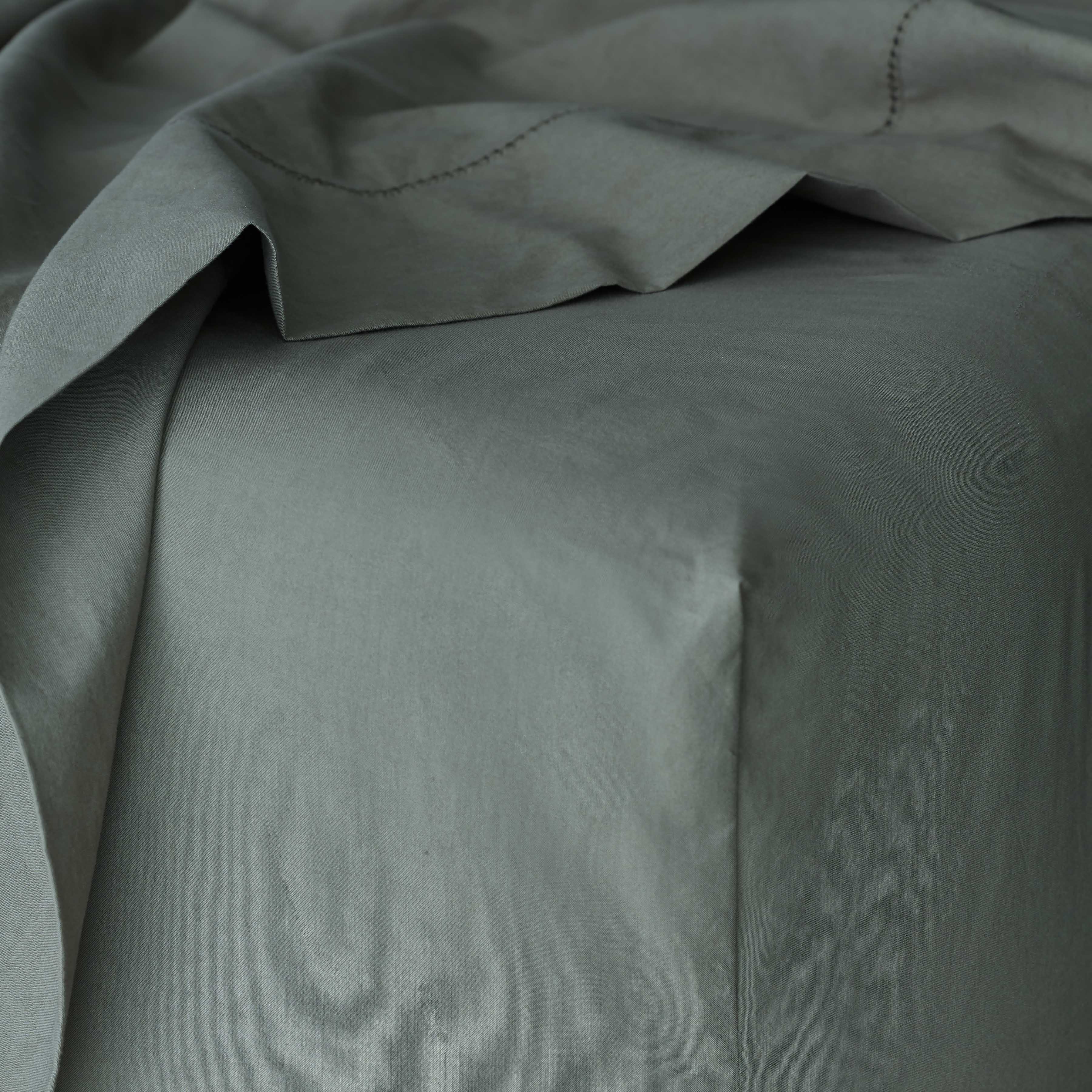 Organic Cotton Percale Bedding Essential in Terracotta - Image 13