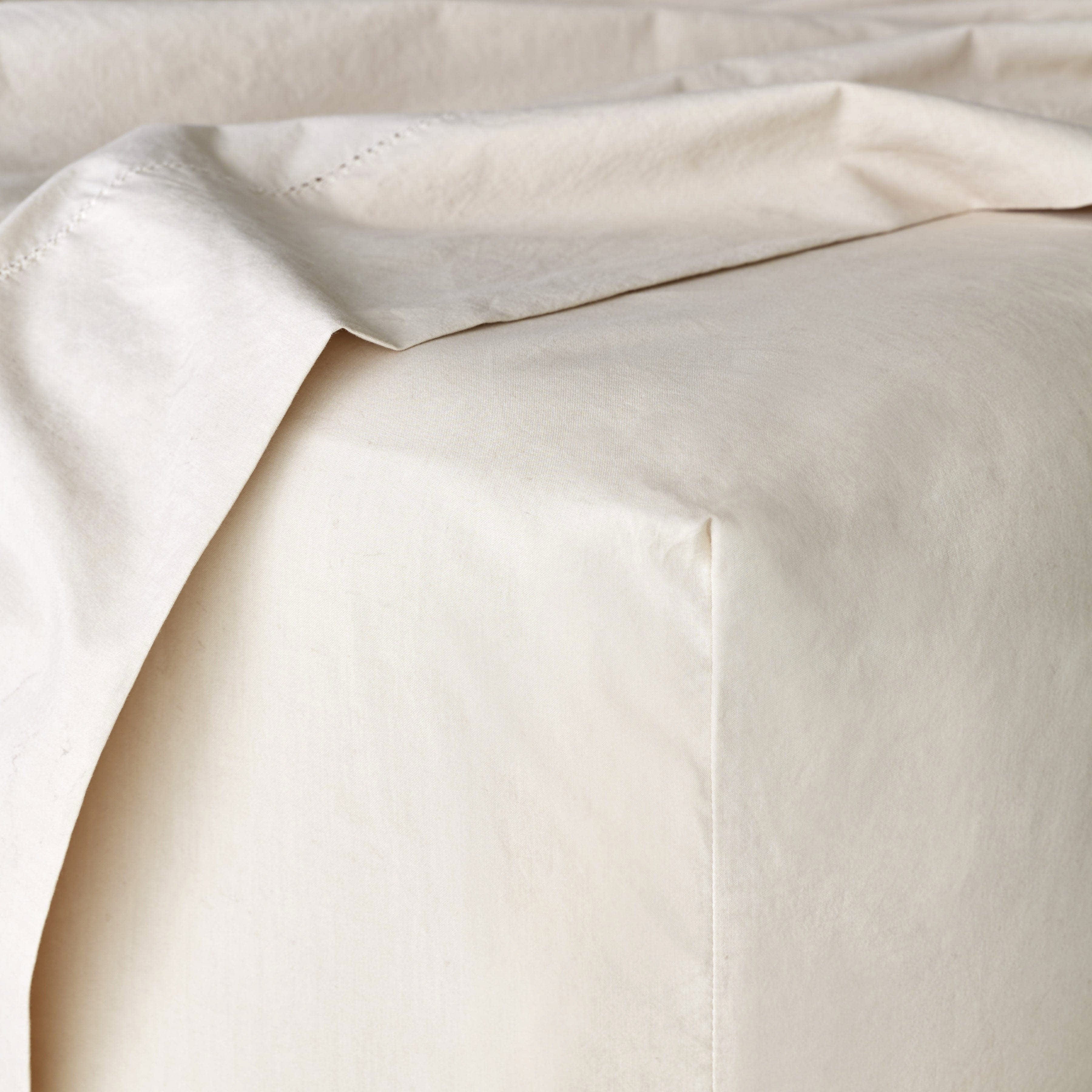 Organic Cotton Percale Bedding Essential in Terracotta - Image 5
